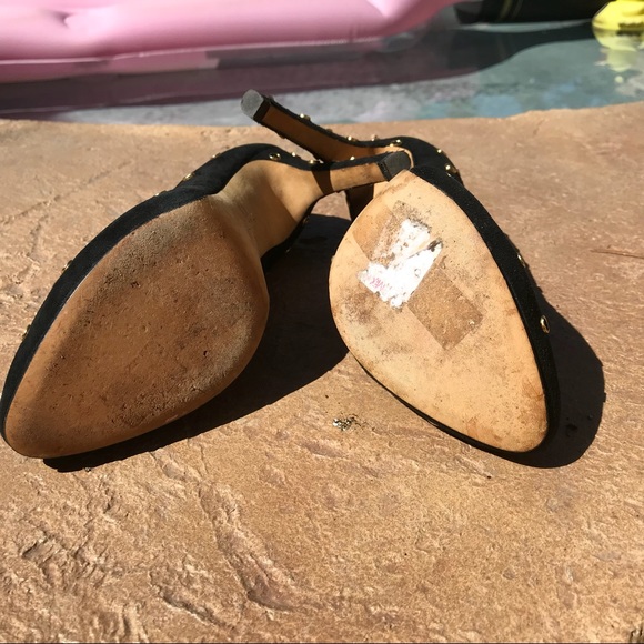 Giuseppe Zanotti Black Suede Grommet Pump - Picture 6 of 8